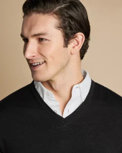Sale Charles Tyrwhitt Merino V-Neck Sweater - Black