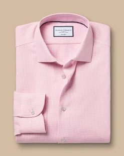 Store Charles Tyrwhitt Non-Iron Stretch Texture Oval Shirt - Pink