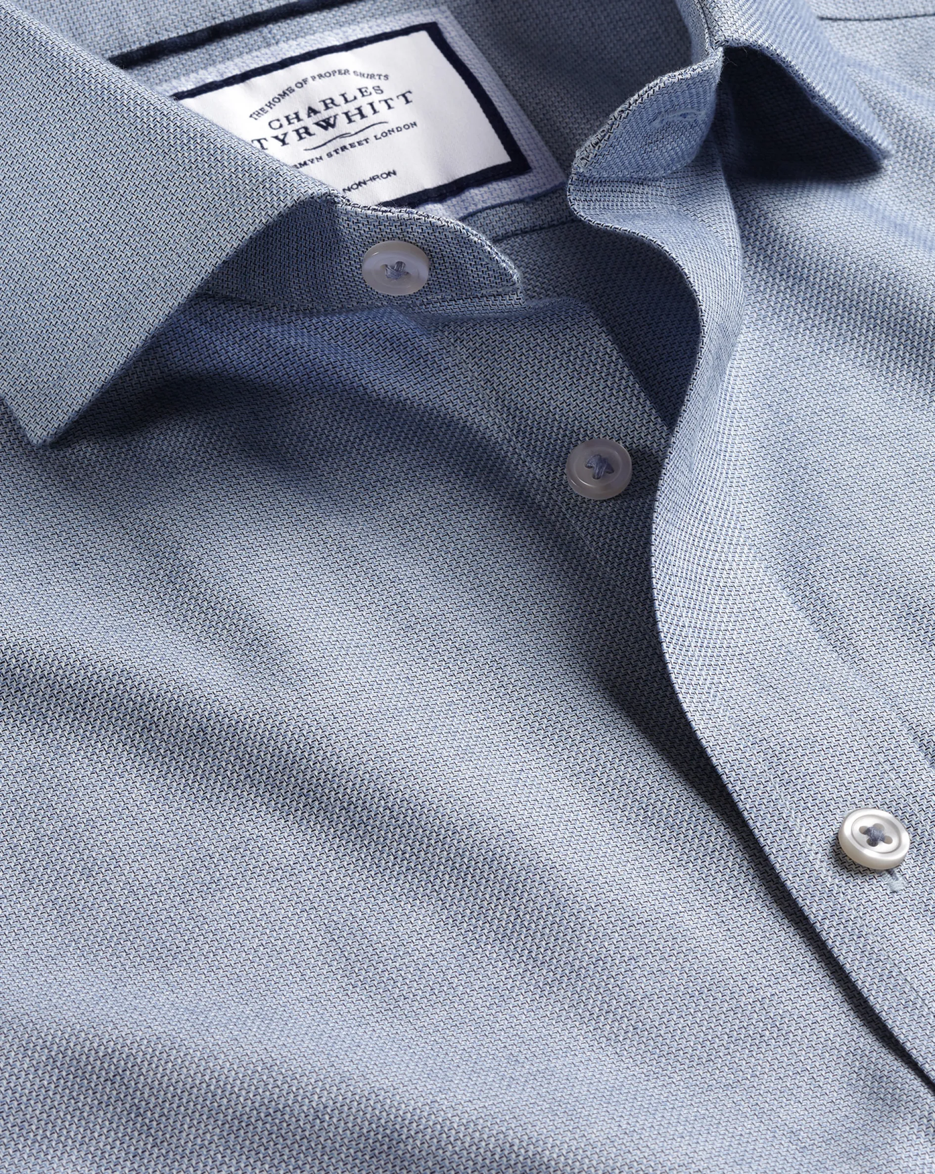 New Charles Tyrwhitt Spread Collar Non-Iron Richmond Weave Shirt - Blue Indigo
