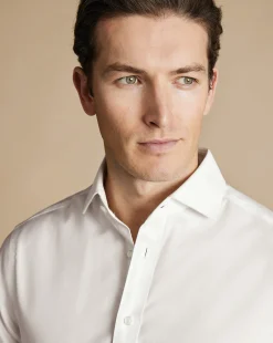 Store Charles Tyrwhitt Spread collar Non-Iron Twill Shirt - Ivory