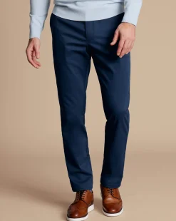 Outlet Charles Tyrwhitt Ultimate Non-Iron Chinos - Blue Royal